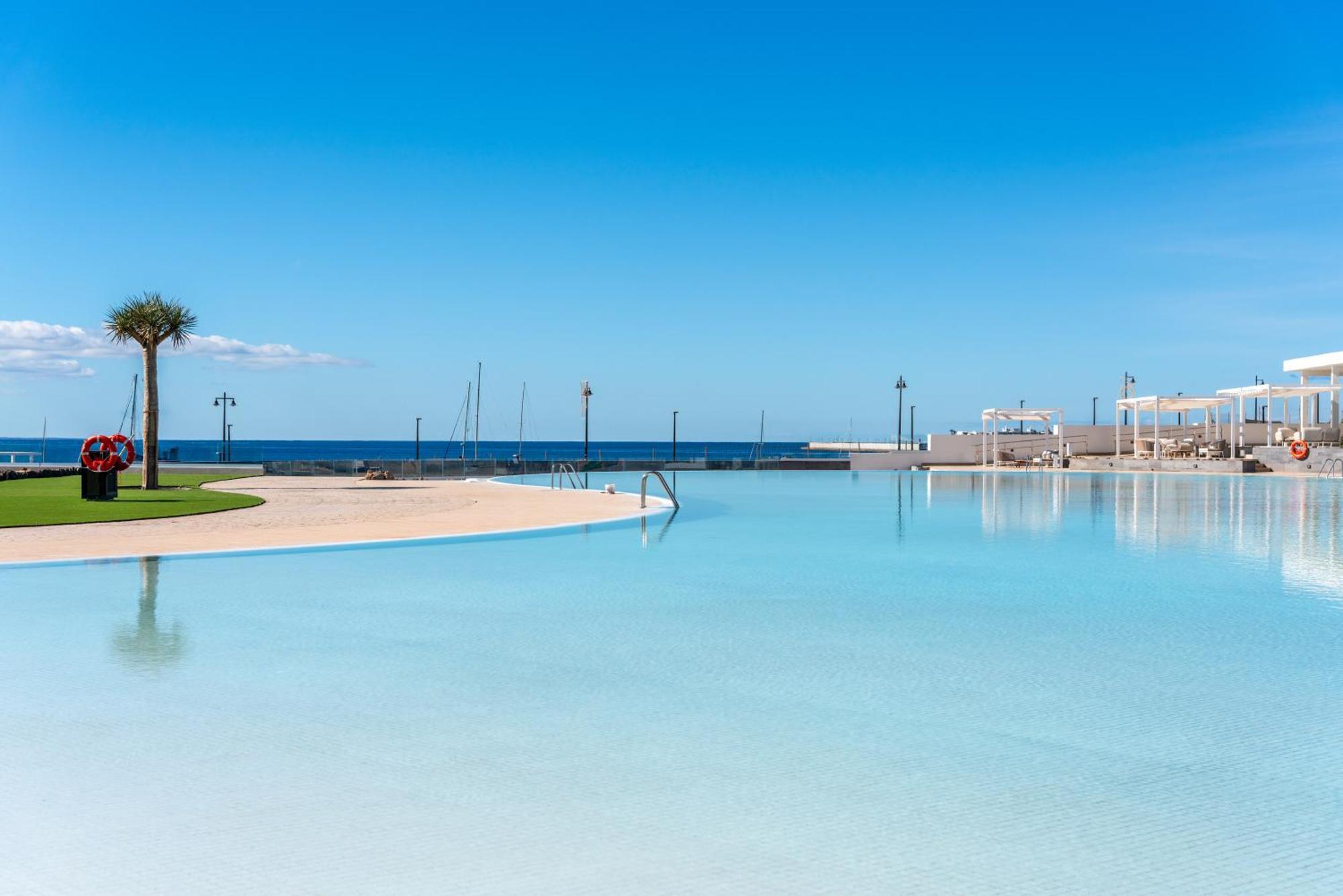 Barcelo Playa Blanca Hotel Exterior photo